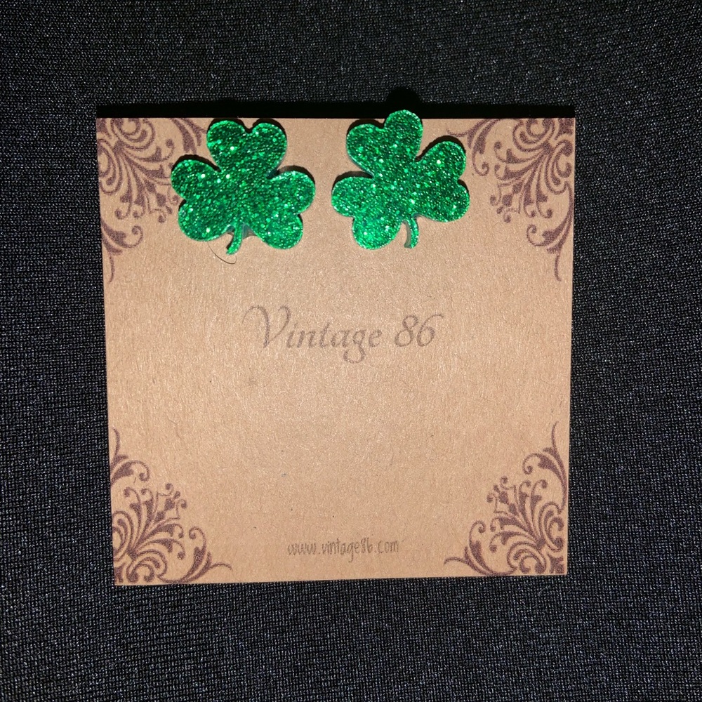 Shamrock ☘️  boutique earrings